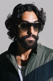 Eman Esfandi