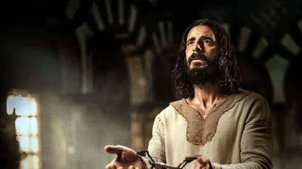 Faith & Family News: 'Chosen' Kings; 'Jesus' & Adoration; 'David' Ends