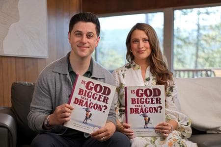 Catholic Actor David Henrie Slays Bedtime Fears in New Faith-Filled Picture Book